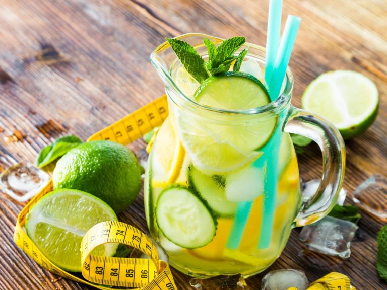 weight-loss-drinks-16359182744x3-1
